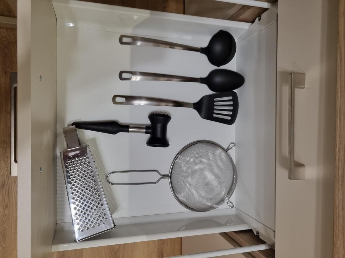 Apartament Sloneczny -Sciegiennego Кельце Екстер'єр фото